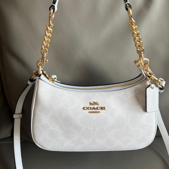 Coach Teri Shoulder Bag In Signature Canvas CA548 - Picture 3 of 9